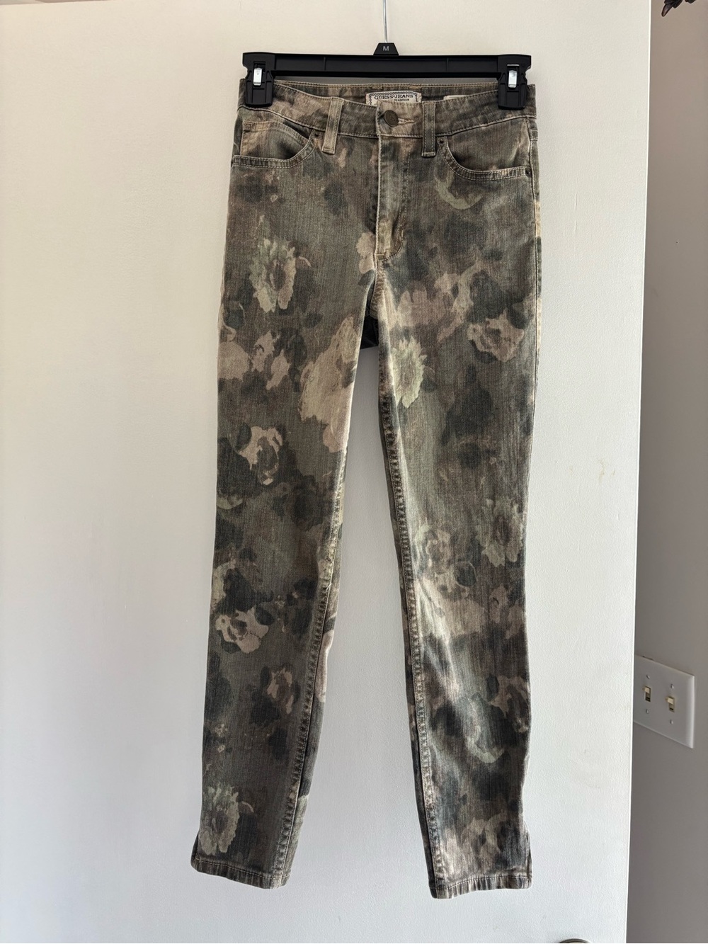 Vintage Guess Olive Floral Camo 1981 3 Zip Cropped Skinny Jeans